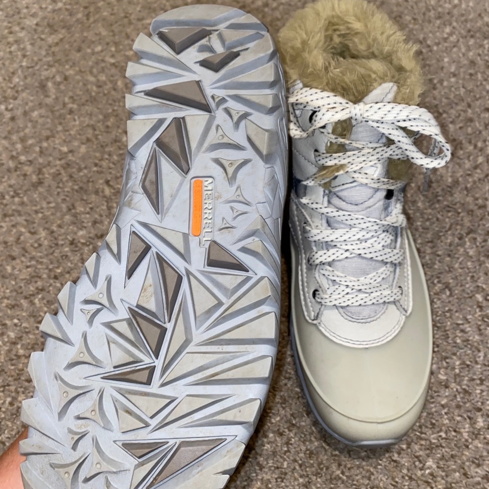 Merrell boots - Picture 3 of 3